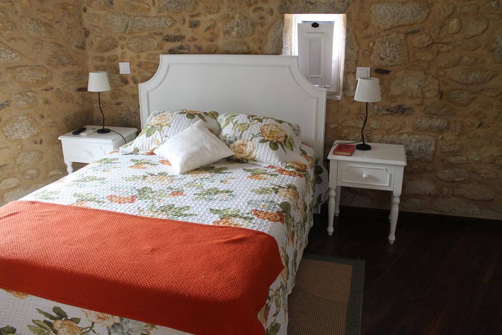 Quinta Anna Horvath Guest House Vale de Cambra Ruang foto